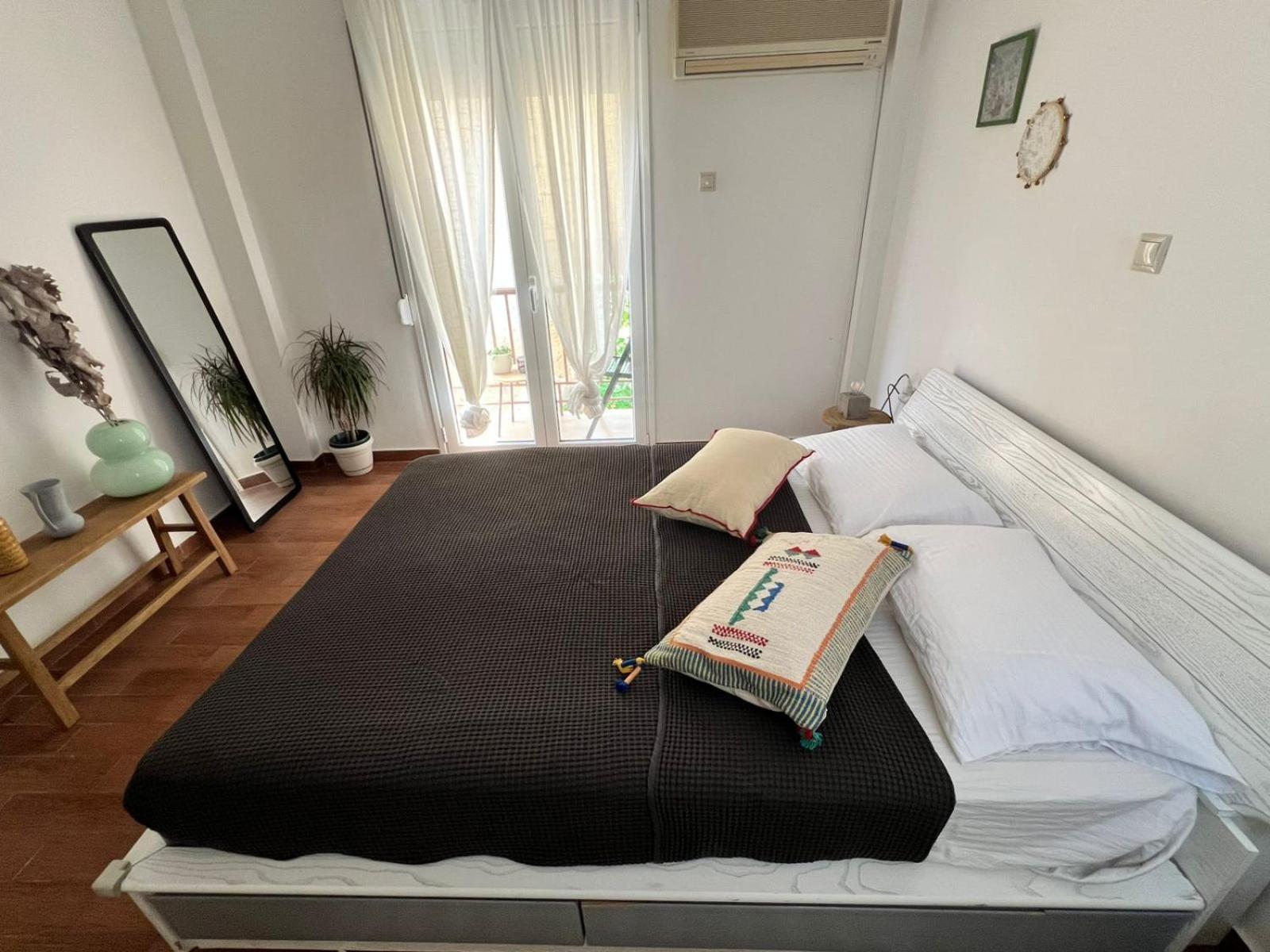 Athens Taratsaki Apartment ภายนอก รูปภาพ
